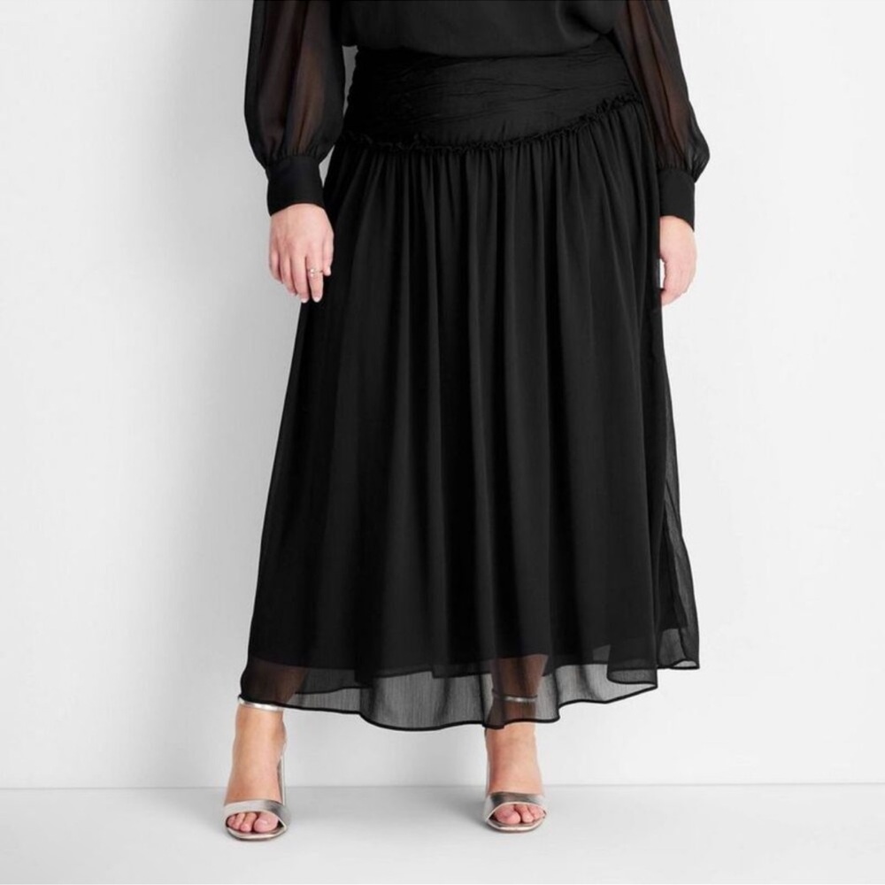 NWT ✔️ Future Collective - Women's Crinkle Black Maxi Skirt size 12